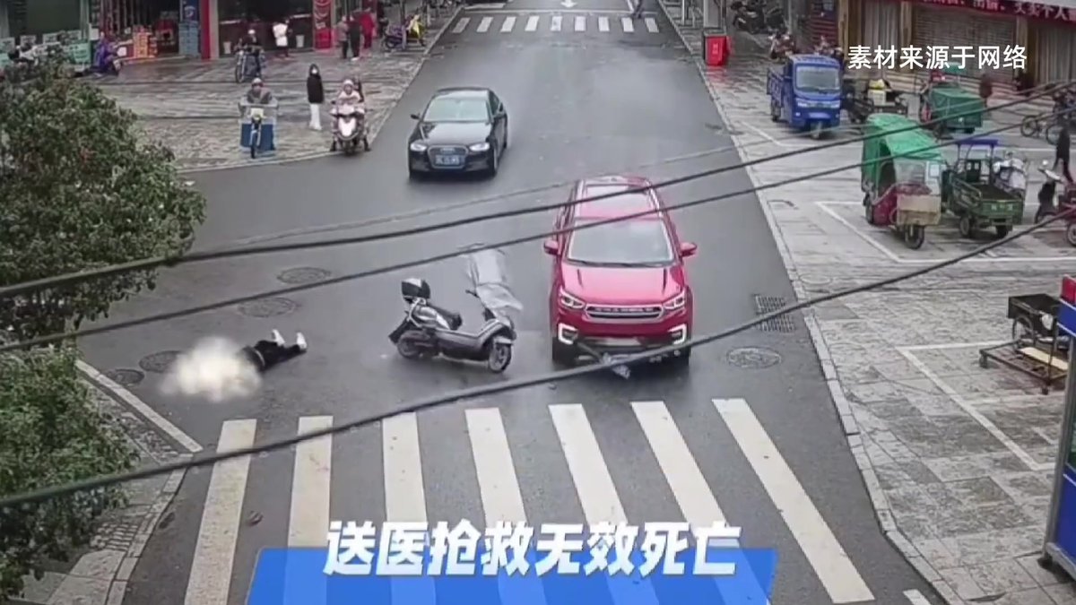 骑行二三轮车不戴头盔.mp4